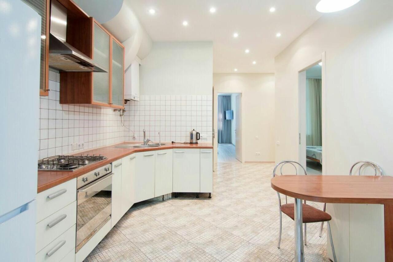 Best Apartments on Deribasovskoy Odessa Eksteriør bilde